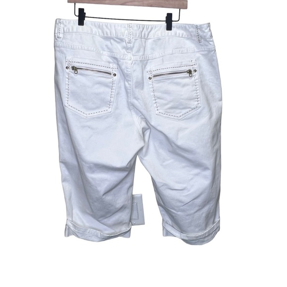 INC International Concepts White Capris Size 18 - Picture 2 of 10